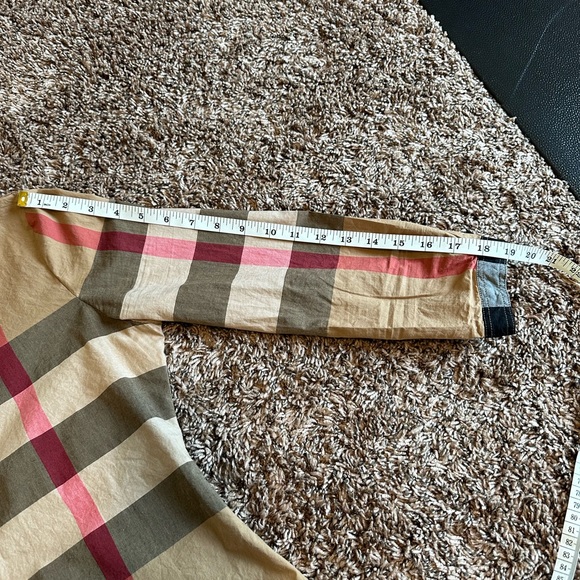 Women’s button down - Picture 9 of 9